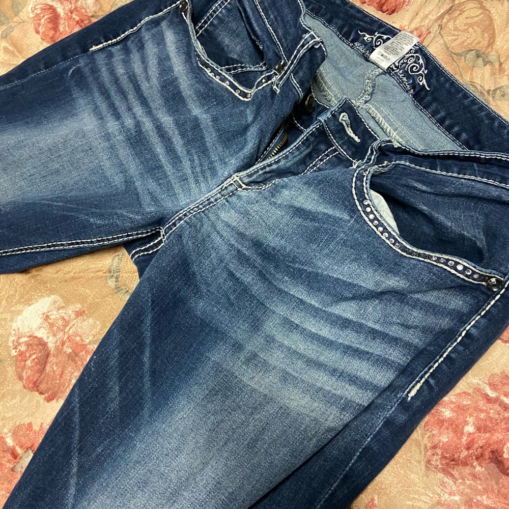 Maurices jeans